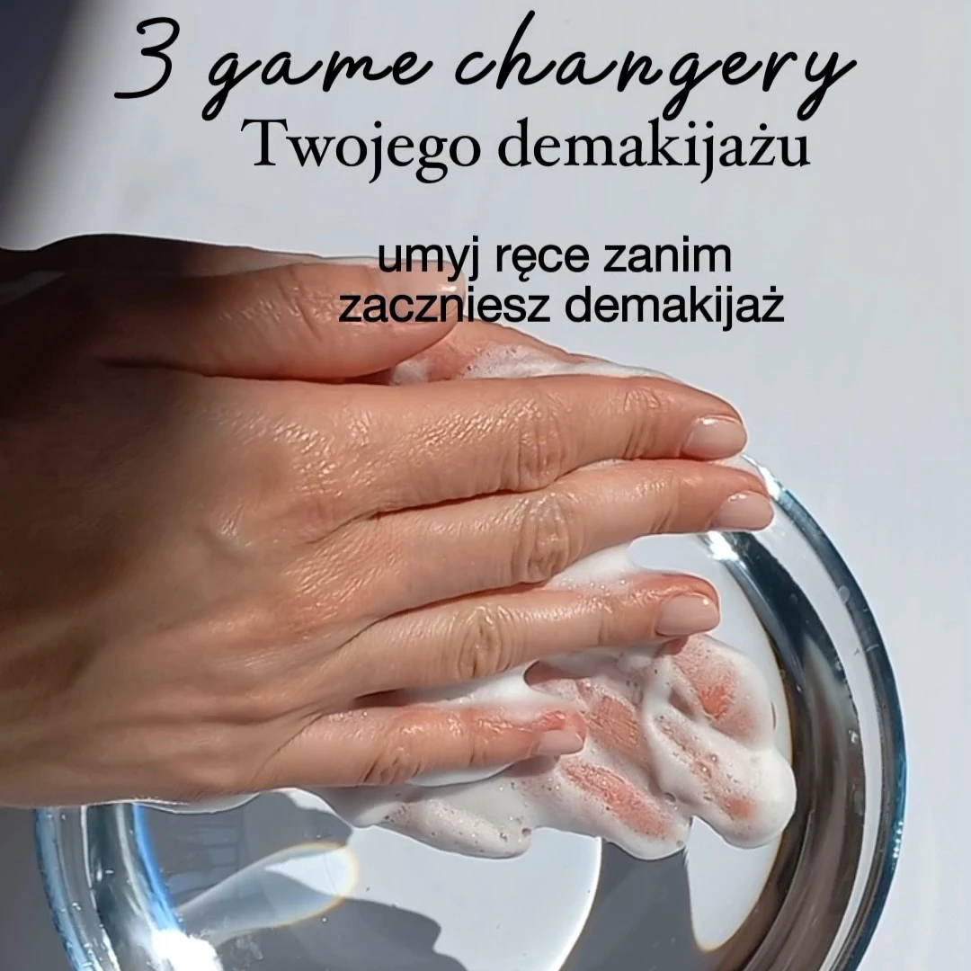 3 game changery demakijażu - demakijaż a trądzik 2